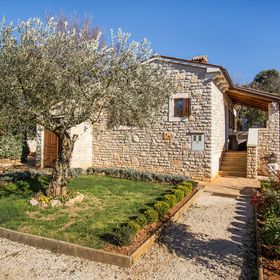 Ház Családok Részére Parkolóhellyel Rovinj - 22074