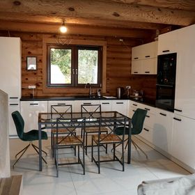 Wilcza Przystań Mietków