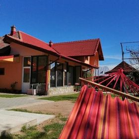 Casa Stefi și Alecsia Polovragi