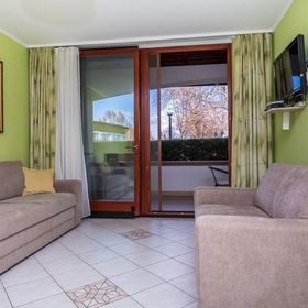 Lelle-Lídó Zsuzsanna Apartman Balatonlelle