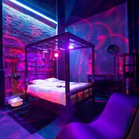 Apartamenty BAST BDSM Apart Grey Manufaktura Łódź