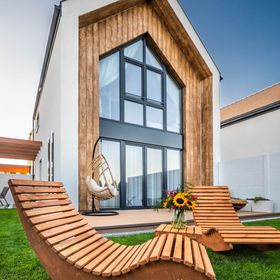 Olivina Park - domki z dostępem do krytego basenu, saun