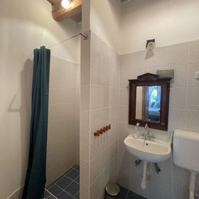 A Kisház Nekézseny