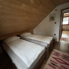 Kézműves Vendégház Comuna Joseni