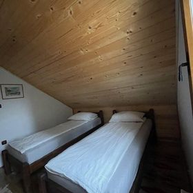 Kézműves Vendégház Comuna Joseni