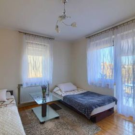 Noclegi Pracownicze na Rumiankowej Wrocław