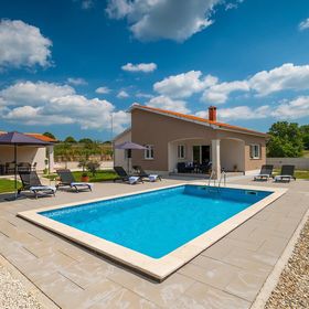 Vendégház Tinjan - CLS453