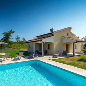 Vendégház Pazin - CLS082