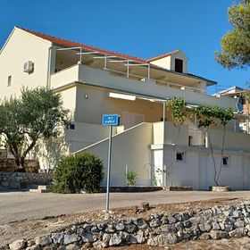 Apartments Maja Rogoznica II