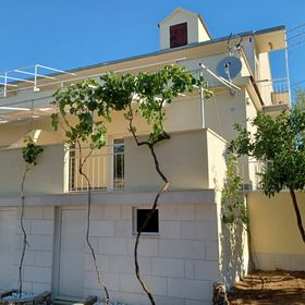 Apartments Maja Rogoznica II