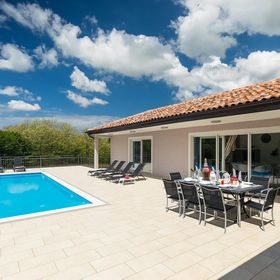 Vendégház Pazin - CLS194