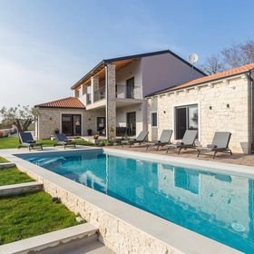 Vendégház Tinjan - CLS579