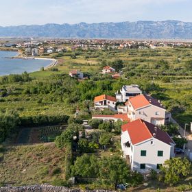 Apartment Diana Povljana