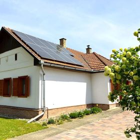 Sziget Vendégház Kölcse