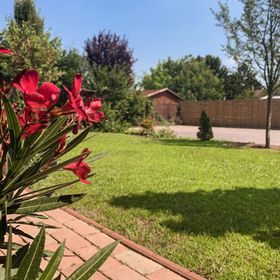 Toscan Panzió Gyál