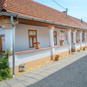 Angyalkert Vendégház Sárospatak