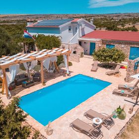 Robinzoni Ház Medencével Kosljun, Pag - 22238 Košljun