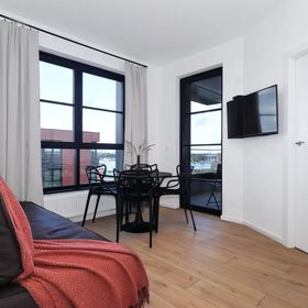 Downtown Apartments DOKI Living - Foodhall & Parking