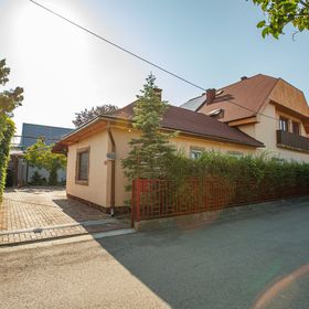 Zsuzsi Apartman Balatonboglár