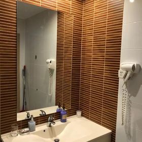 YamaLux Apartments - Lakeside Apartment - RinGrand Residence București