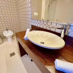 Royal Studio Apartment With a Perfect View - YamaLuxe București