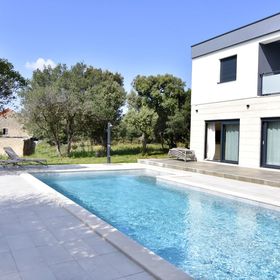 Villa Vrana Near Pakoštane