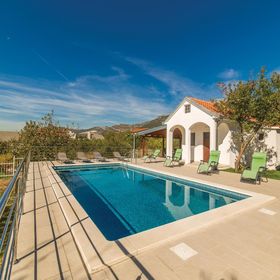 Apartman Kaštel Lukšić - CSC507