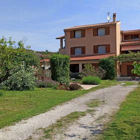 Apartment Olive Pula