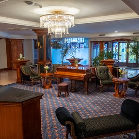 Hotel Golden Palace Göd