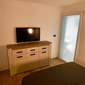 Apartment Gul Mona Saturn