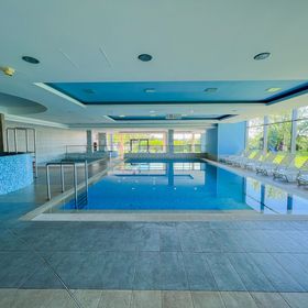 Club218 Red Wellness Apartman Siófok