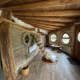 Őze Hobbitháza Bárdudvarnok