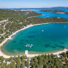 Resort Jezera Lovišća Mobile Homes Murter 