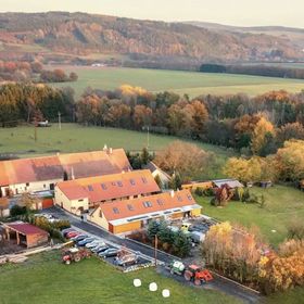 Penzion Farma Dvorec Radnice