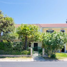 House Oleander Sukošan