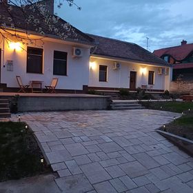 Gesztenye Apartmanház Pécs