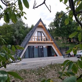 Cabana Liniștea Munților Trăisteni