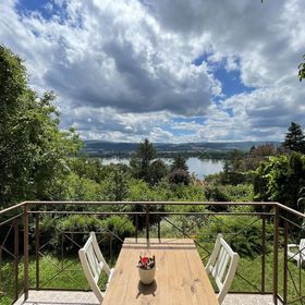 Repülőhal Apartmanház Zebegény