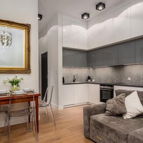 Apartamenty Sun & Snow Stare Miasto - przy Barbakanie Warszawa