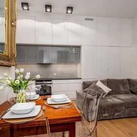 Apartamenty Sun & Snow Stare Miasto - przy Barbakanie Warszawa