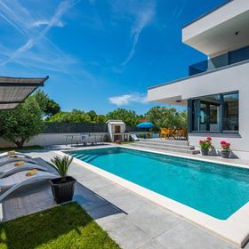 Vendégház Valbandon - CIF012