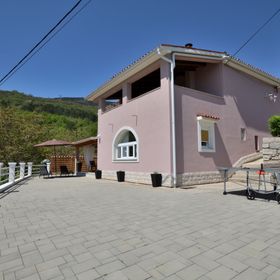 Apartment Hill Sv.Jelena