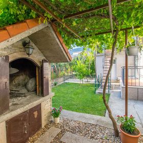 Apartment Vinka Kastel Luksic