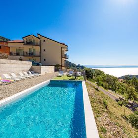 Apartments and Rooms Villa Bettina Lovran