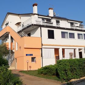 Apartments Emil Umag