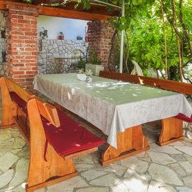 Apartments Nikolina J Supetarska Draga