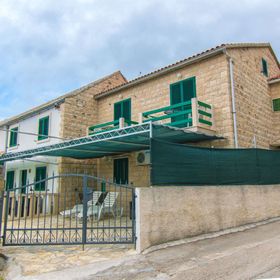 Apartments Marijana Bol