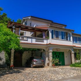 Apartments Mirjana T. Supetarska Draga