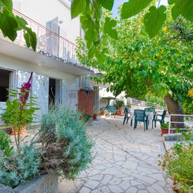 Apartments Zarko Banjol