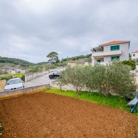 Apartments Doric Slatine